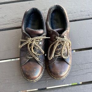 Vintage Doc Martens 8312 Low Boots